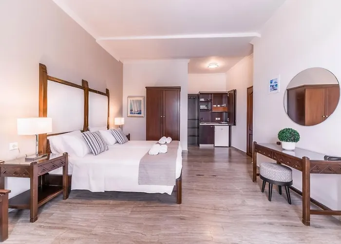 Kalamaki Mare Suites